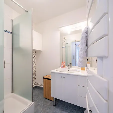 Nouveau - Le Blue Wave - Unique Proche Gare Apartment *